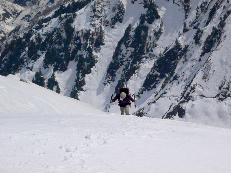 11:28 1873m<br />