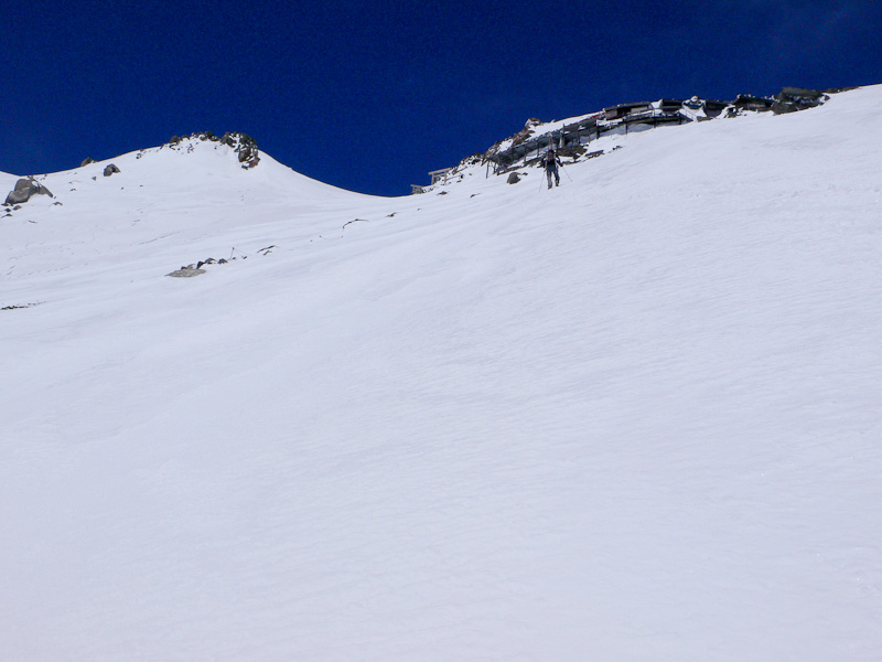 10:46 2821m<br />